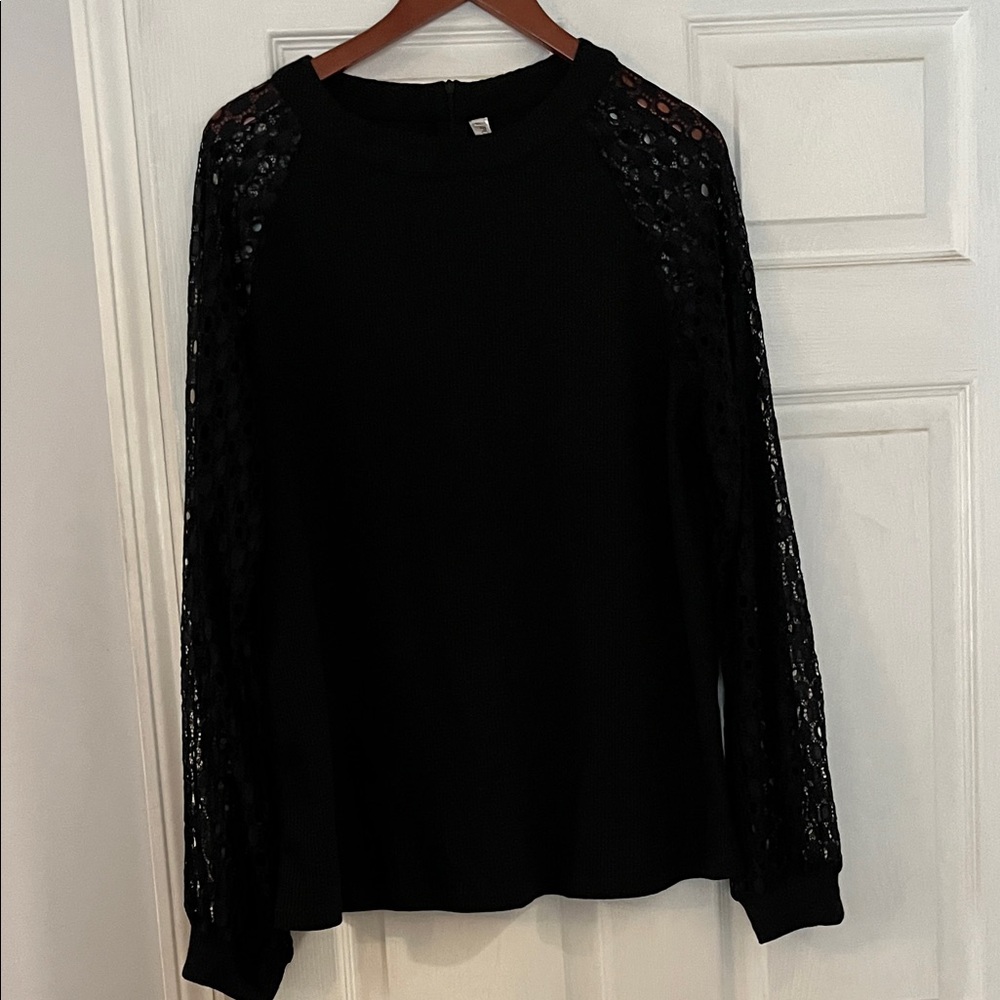 Black Lace Sleeve Shirt